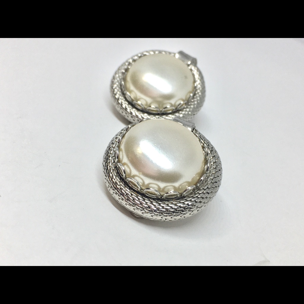 Vintage 70s Faux Pearl Button Silver Clip Earrings
